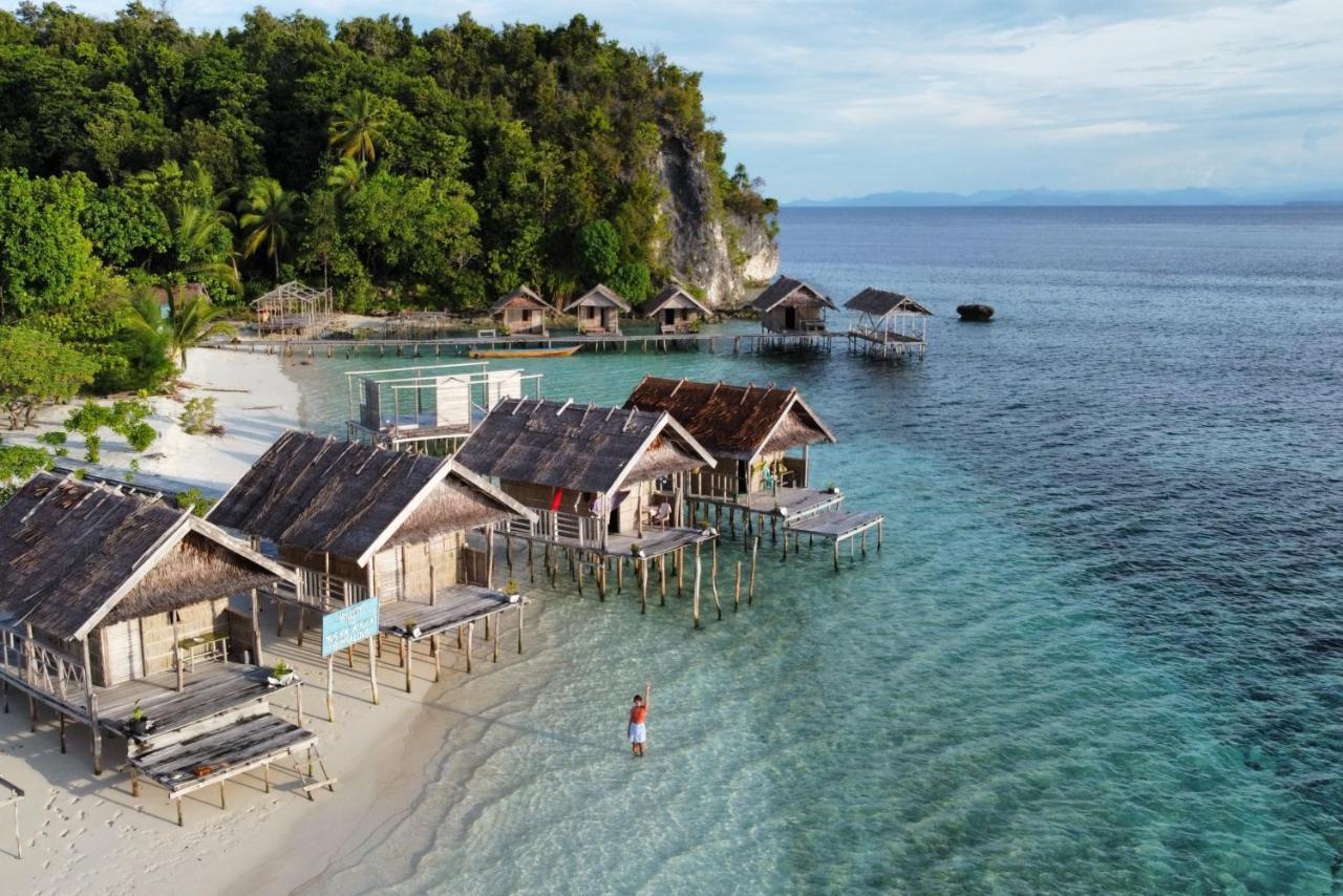 Nus Homestay Raja Ampat Kri Esterno foto