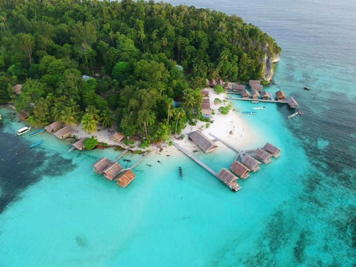 Nus Homestay Raja Ampat Kri Esterno foto