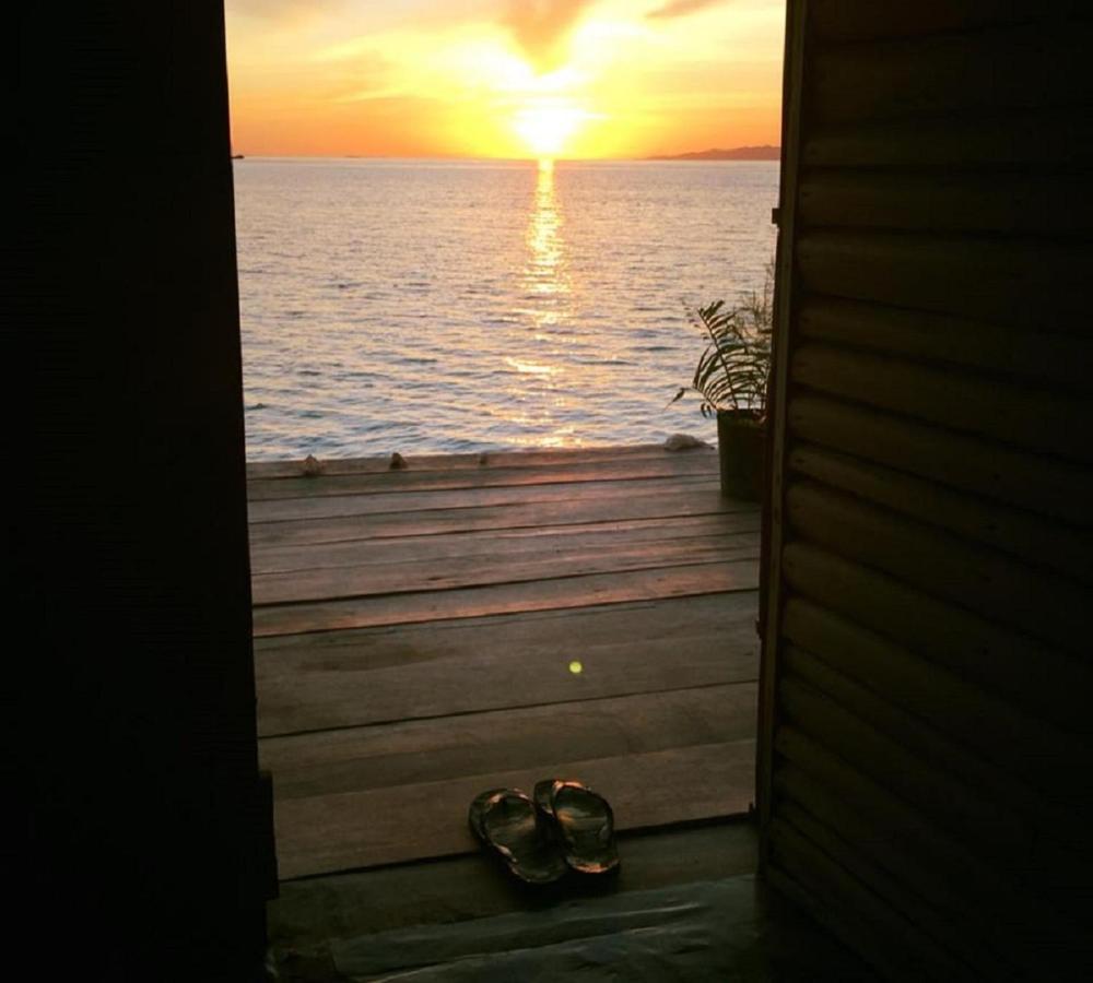 Nus Homestay Raja Ampat Kri Esterno foto